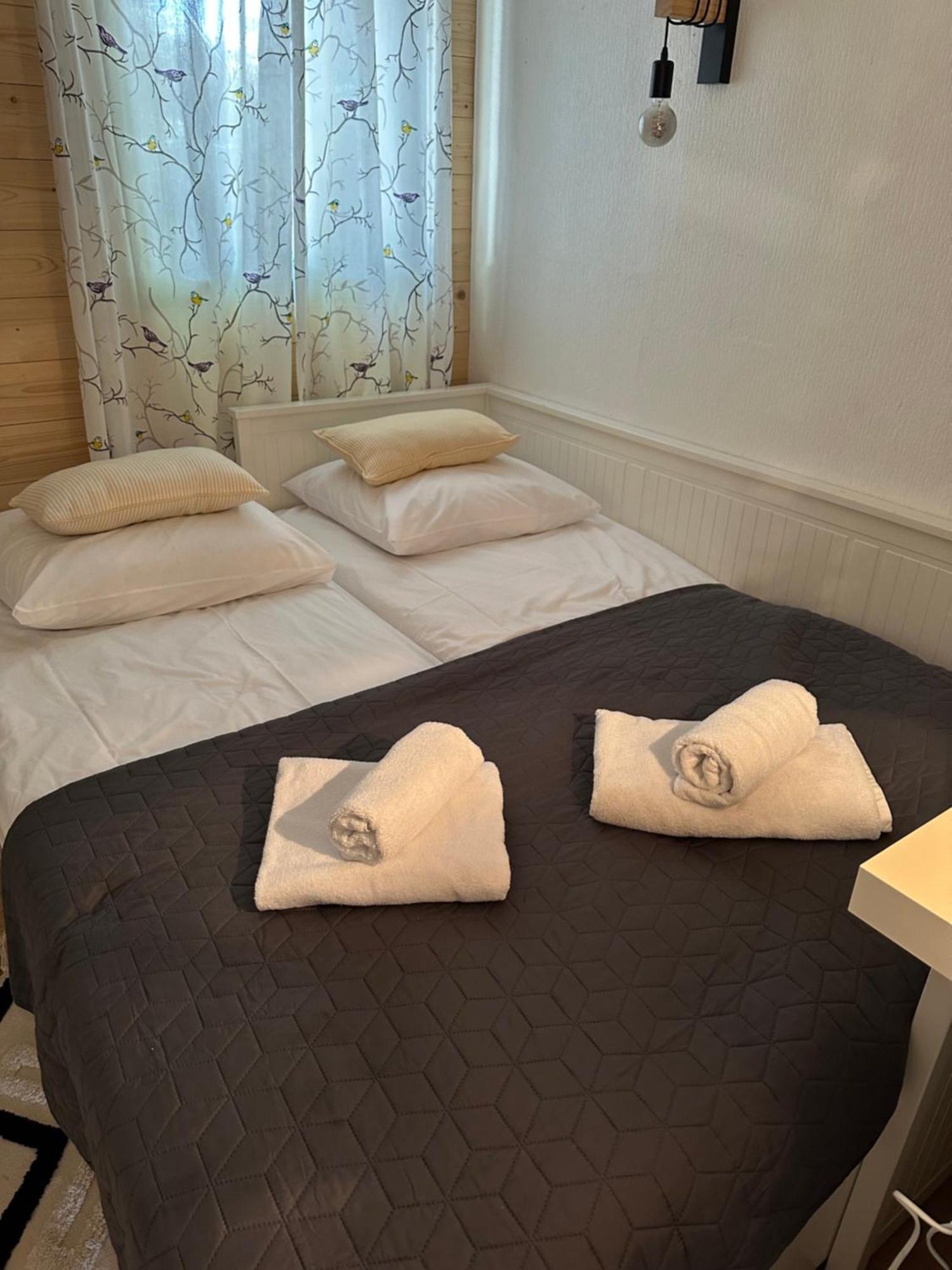 Chalet Harmony Prive Wellness Putten Extérieur photo