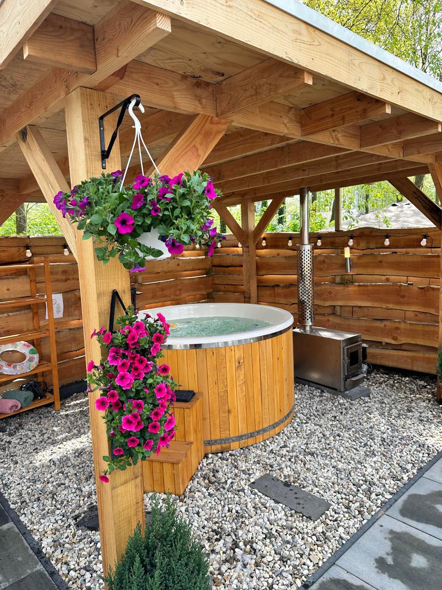 Chalet Harmony Prive Wellness Putten Chambre photo